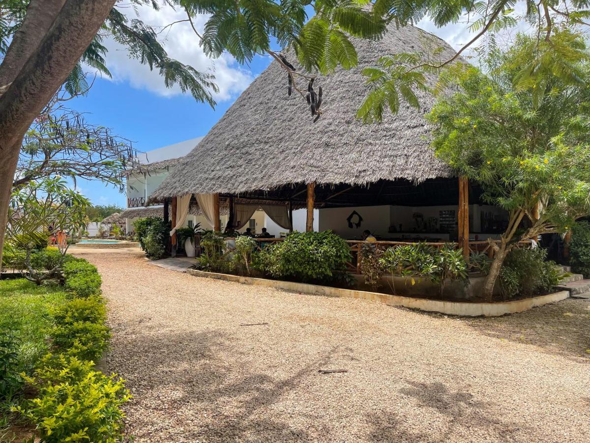 Kibanda Lodge And Beach Club Nungwi Exterior foto