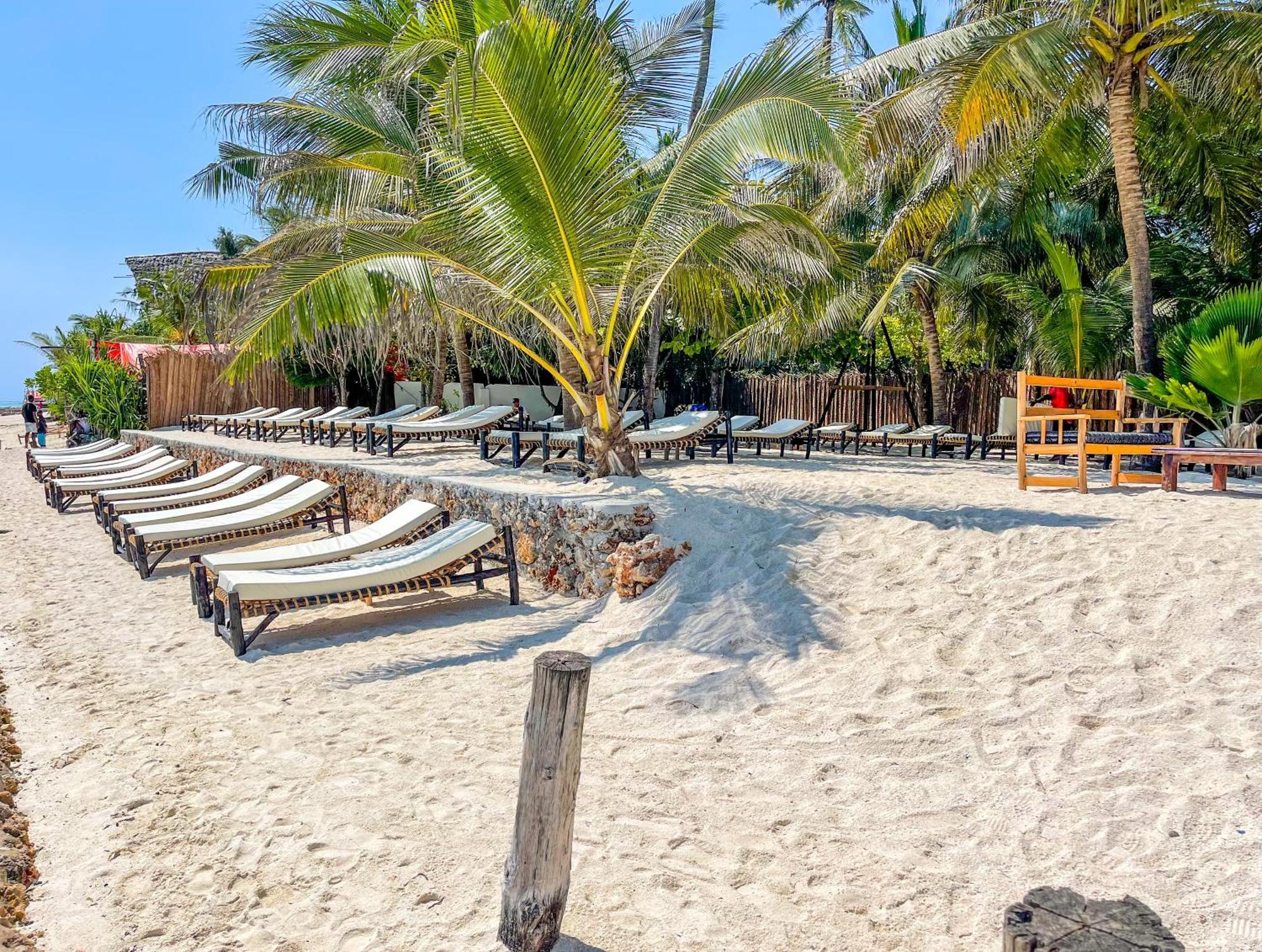 Kibanda Lodge And Beach Club Nungwi Exterior foto